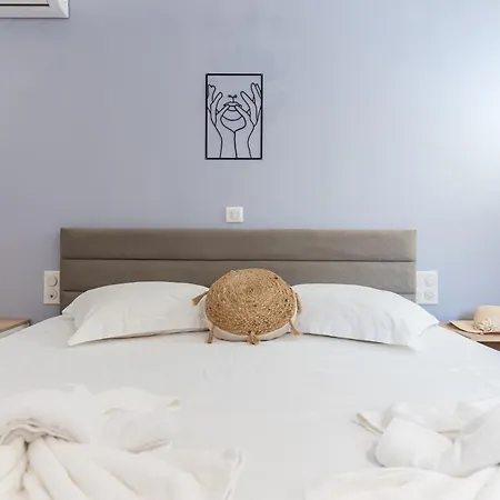 Apartment Iliopetra