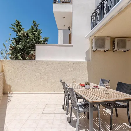 Iliopetra Apartment