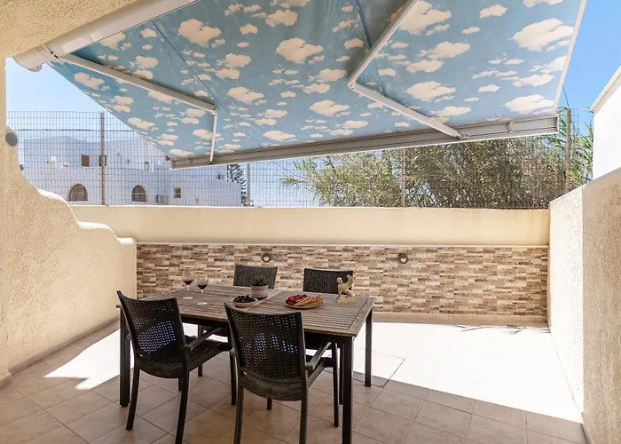 Iliopetra * Naxos City