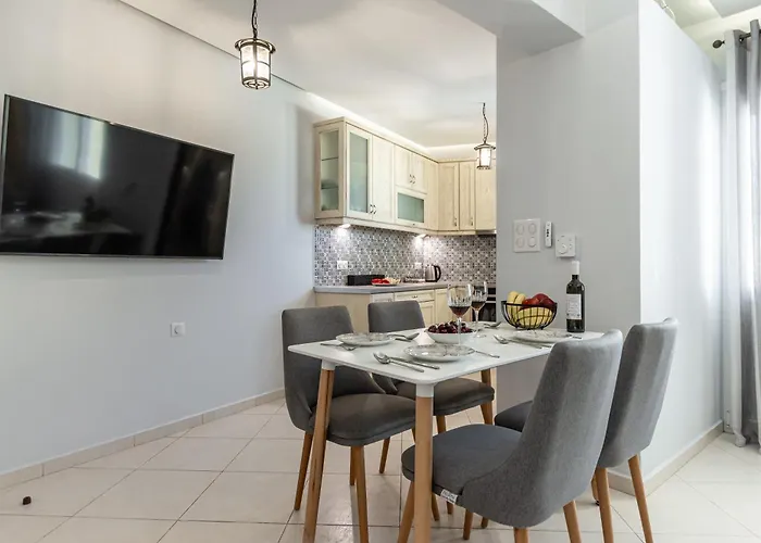 Iliopetra Naxos City